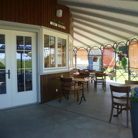Hotel Speiserestaurant Bahnhof Guttingen Exterior photo