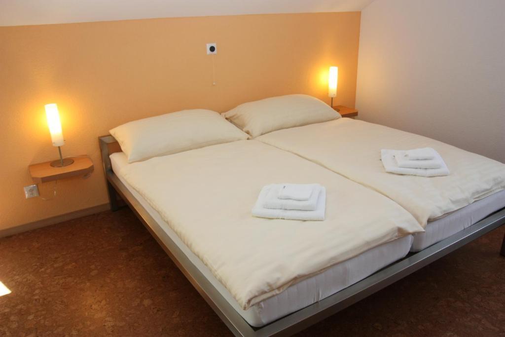Hotel Speiserestaurant Bahnhof Guttingen Room photo