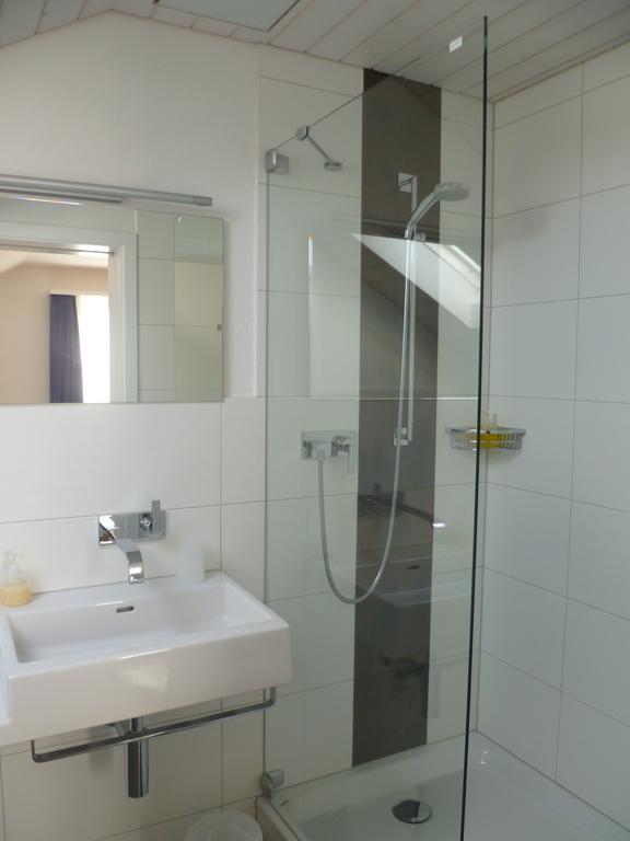 Hotel Speiserestaurant Bahnhof Guttingen Room photo